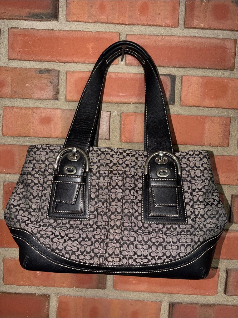 Coach Soho Signature Mini “C” Shoulder Bag Tote excellent condition.